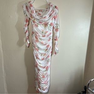 Floral print off shoulder ruched dress never wore